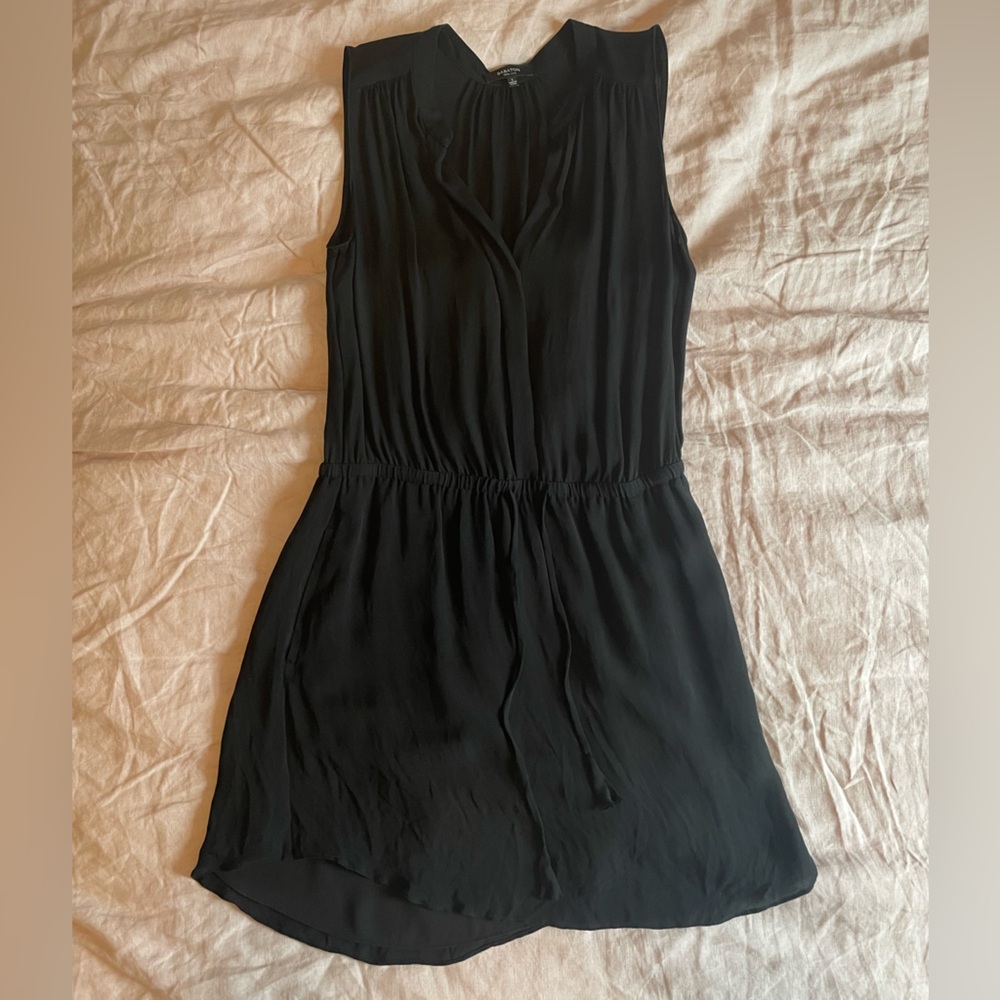 Aritzia Babaton 100% Silk Dress Black Size Small